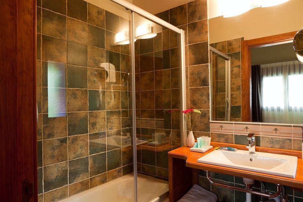 Hotel Txaraka Bermeo Luaran gambar
